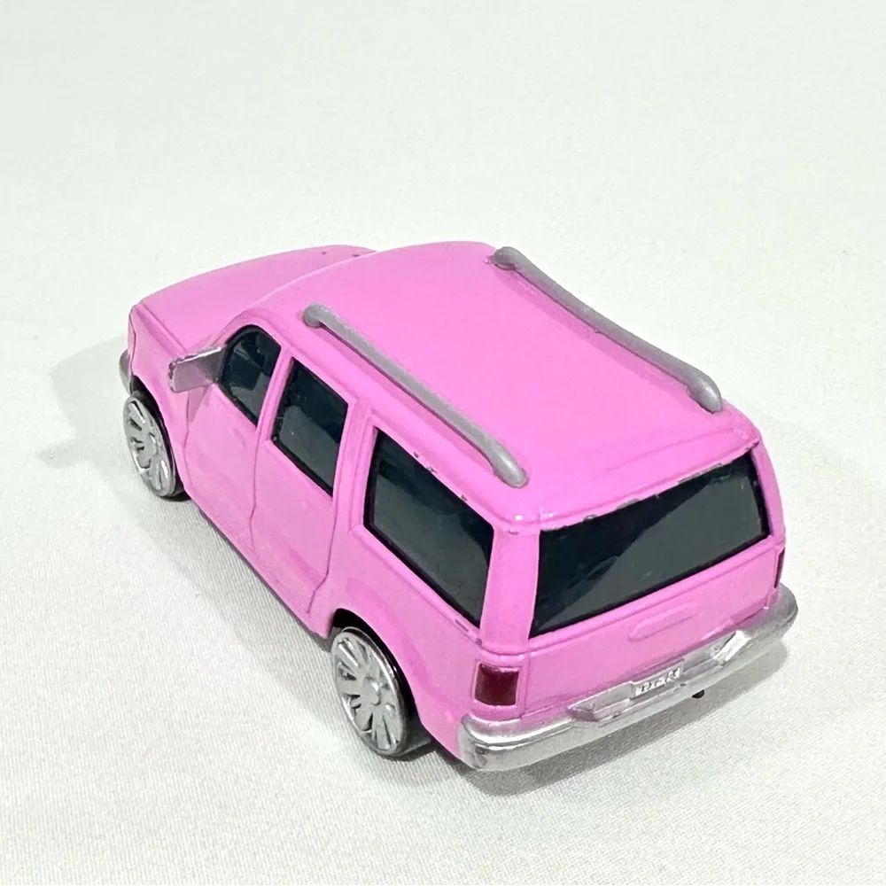 Disney Cars Frank Pinkerton Deluxe Oversized Die-cast Mattel